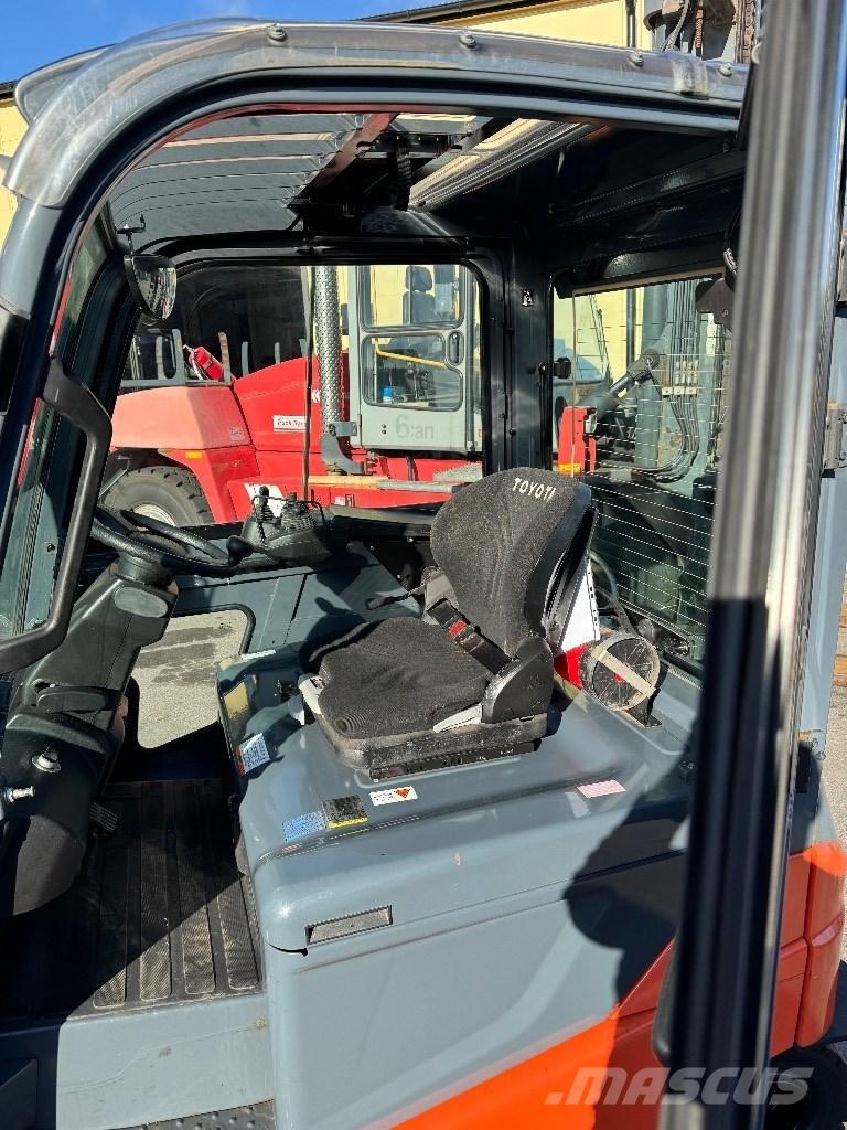 Toyota 8FBMKT25 Електронавантажувачі
