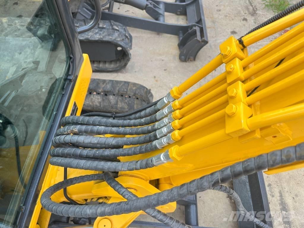 Komatsu PC 20 MR Міні-екскаватори < 7т