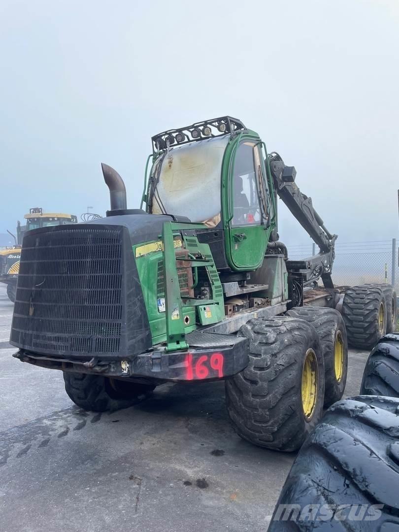 John Deere 1210E Форвардери