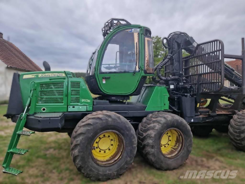 John Deere 1110 E Форвардери