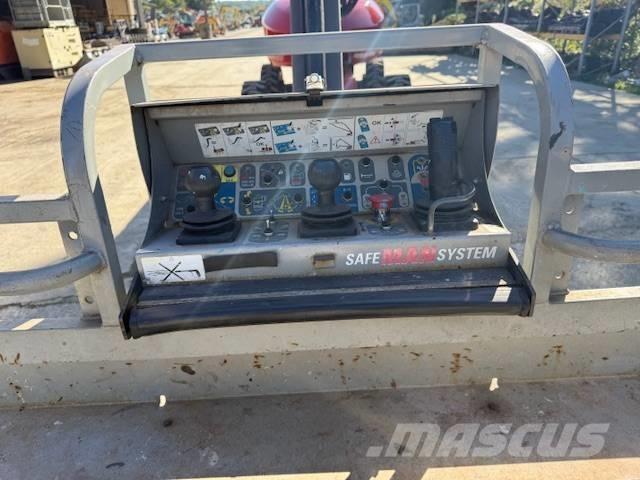 Manitou 280 ATJ Колінчаті підйомники