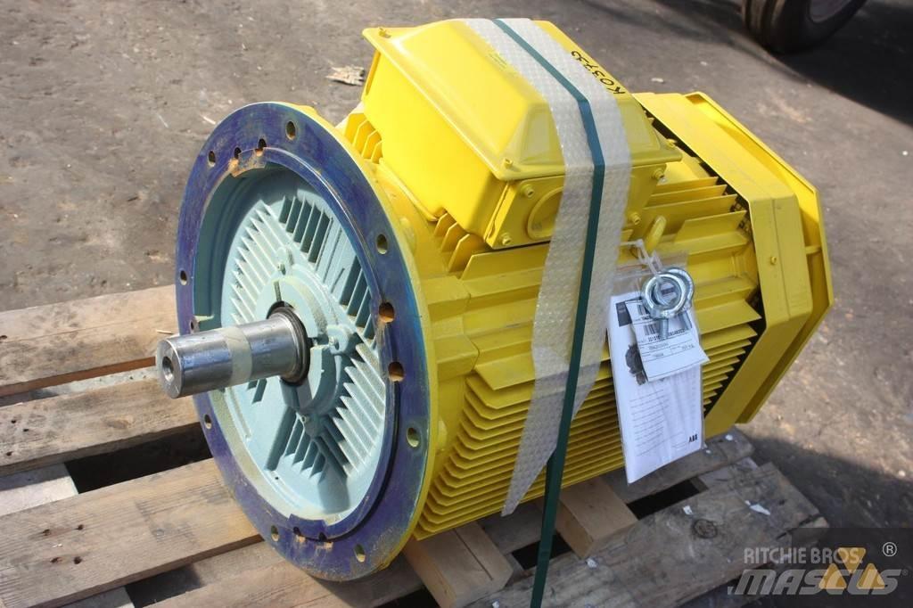 ABB 55KW Двигуни