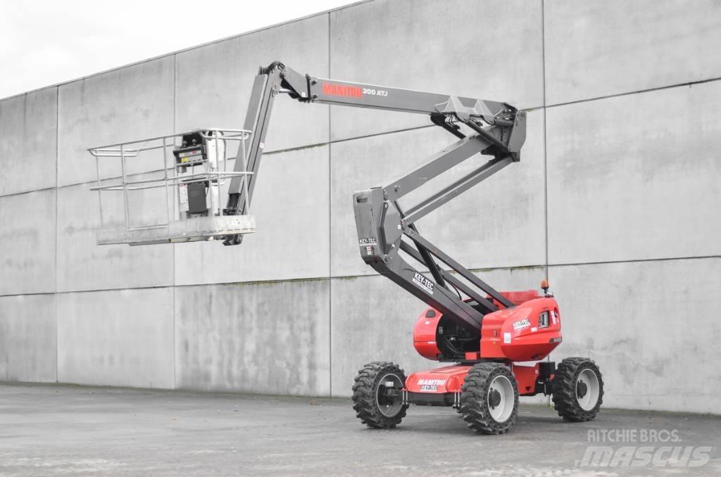 Manitou 200 ATJ Колінчаті підйомники