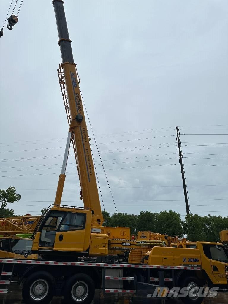 XCMG QY25KC автокрани всюдиходи