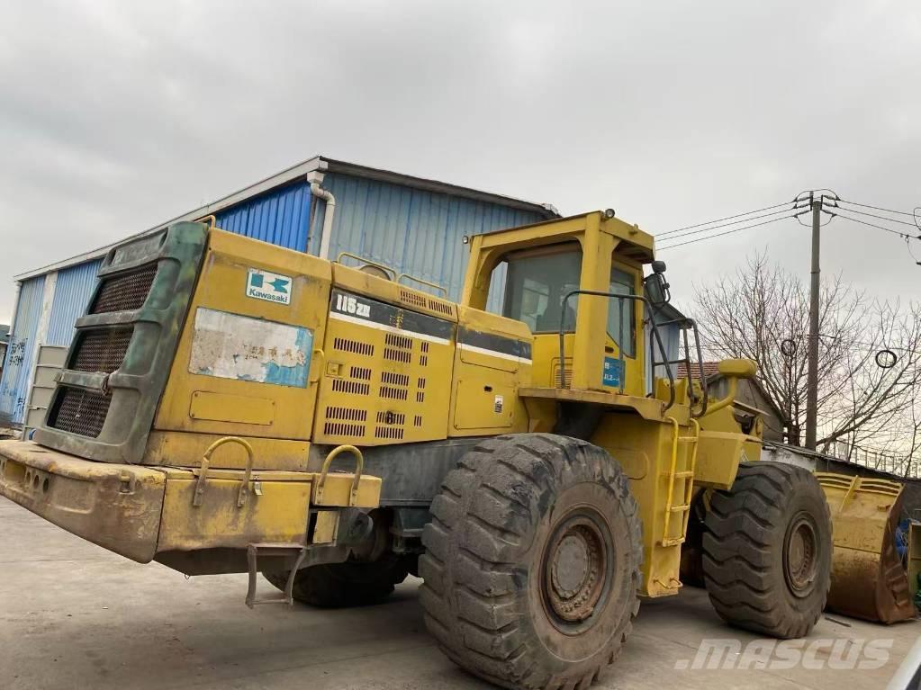 Kawasaki 115 Z Фронтальні навантажувачі