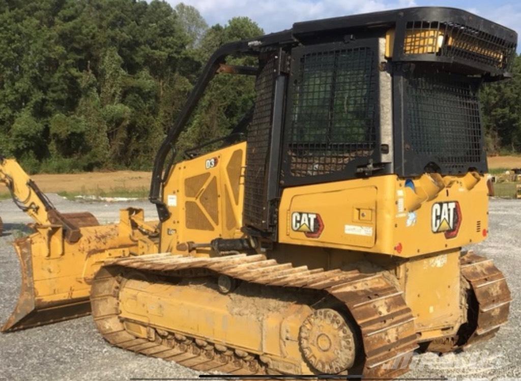 CAT D 3 Гусеничні бульдозери