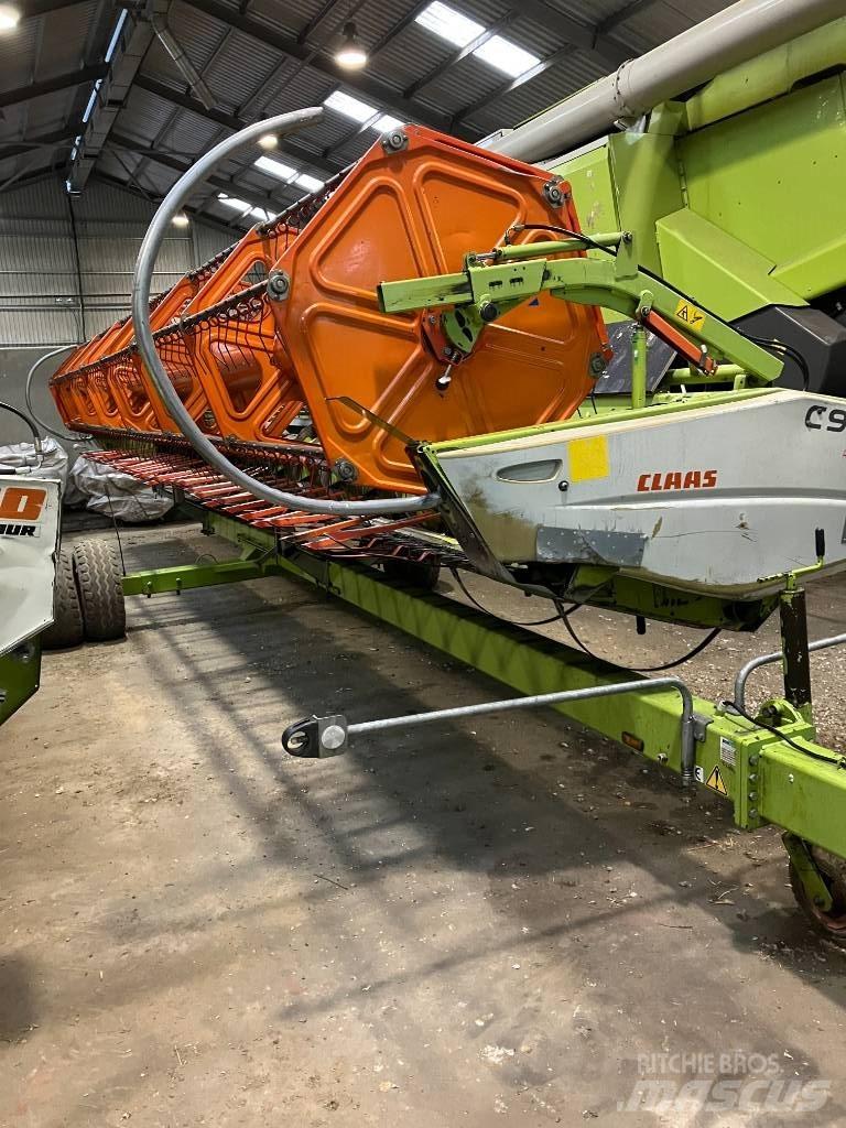 CLAAS C 900 Жатки