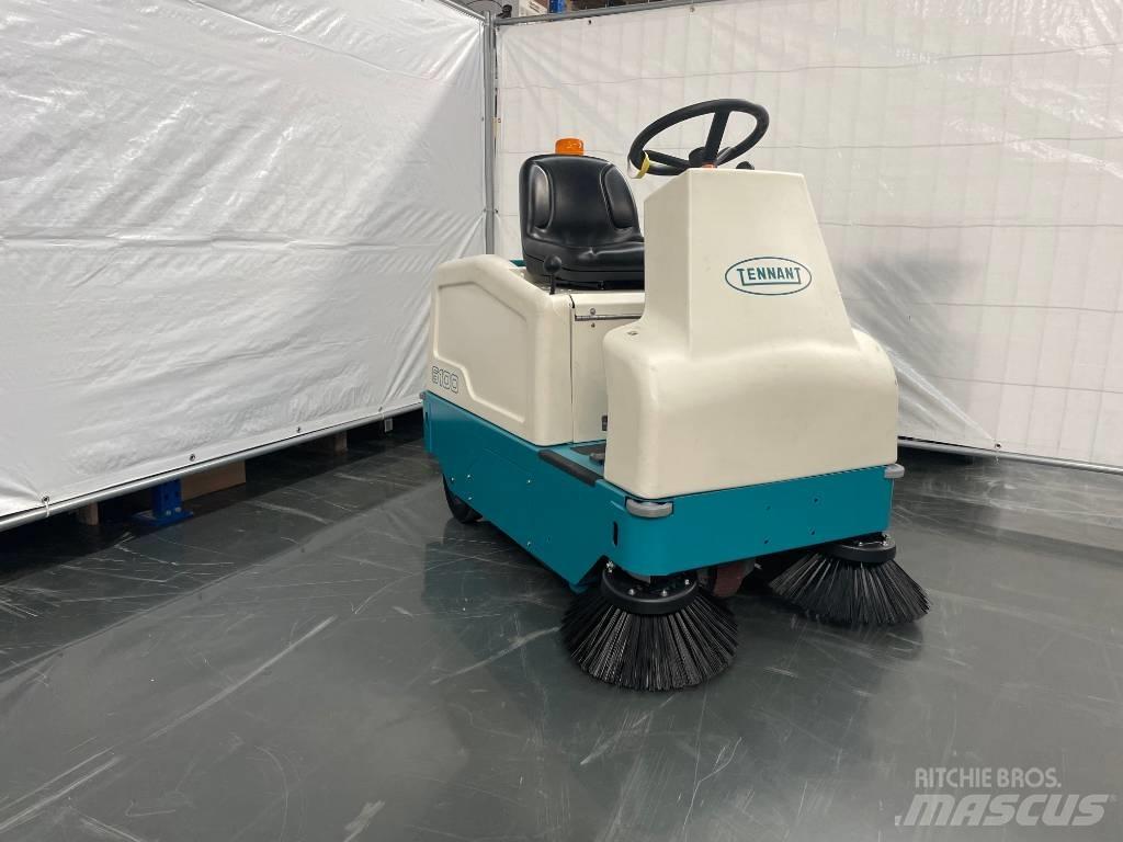 Tennant 6100 Підмітальні машини