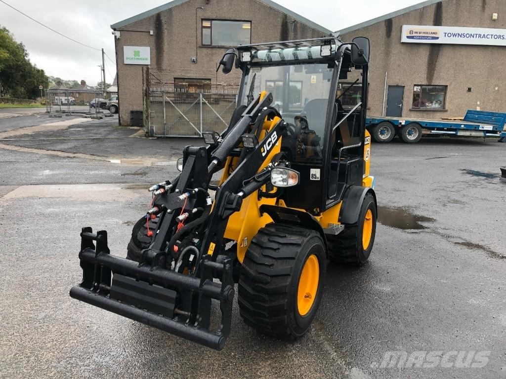 JCB 403 E Телескопічний навантажувач