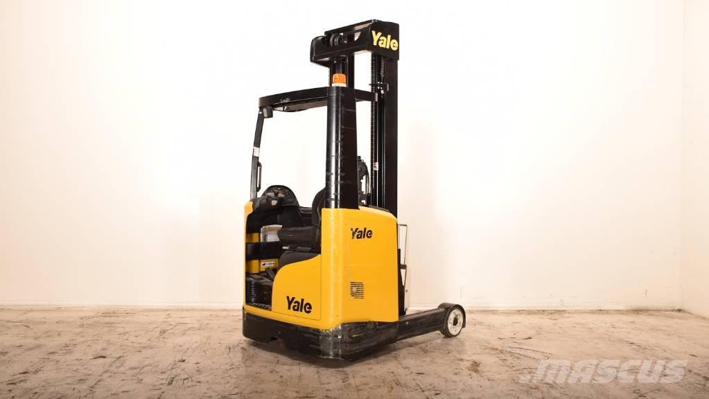 Yale MR14 Річ-трак із високим підйомом