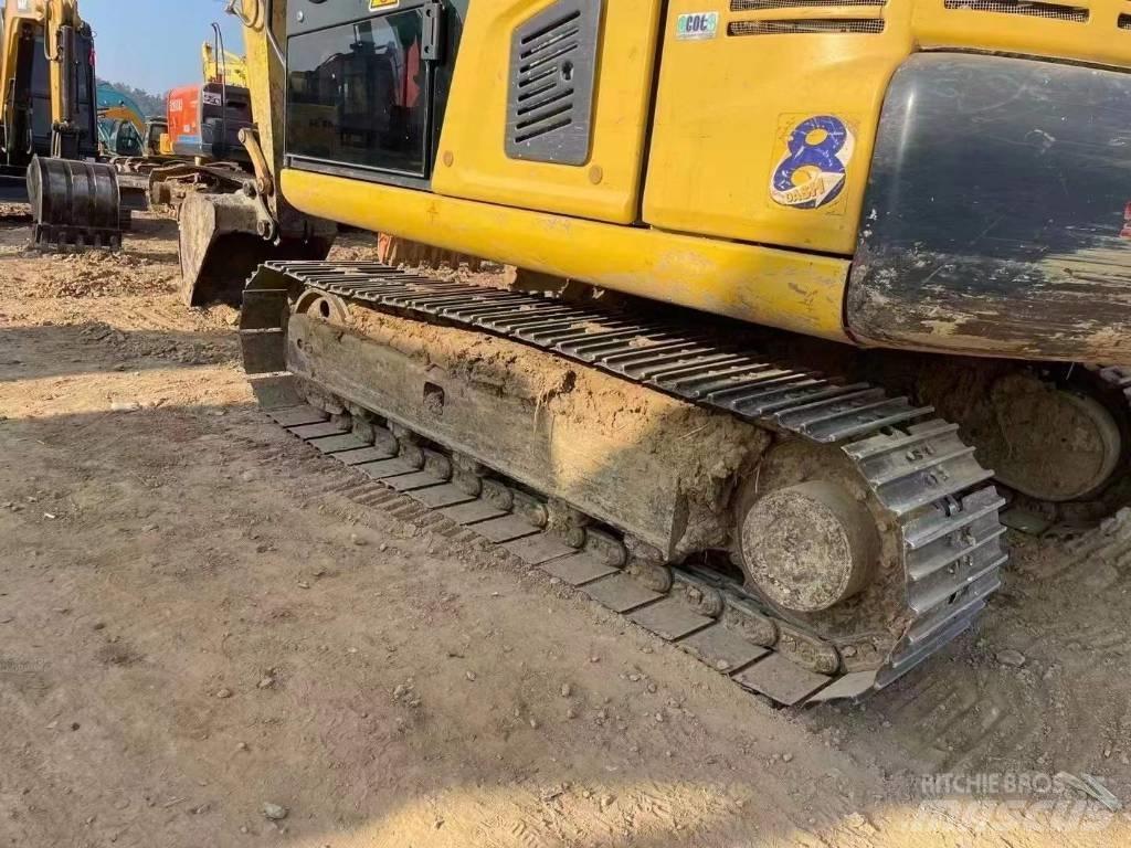 Komatsu PC70 Гусеничні екскаватори