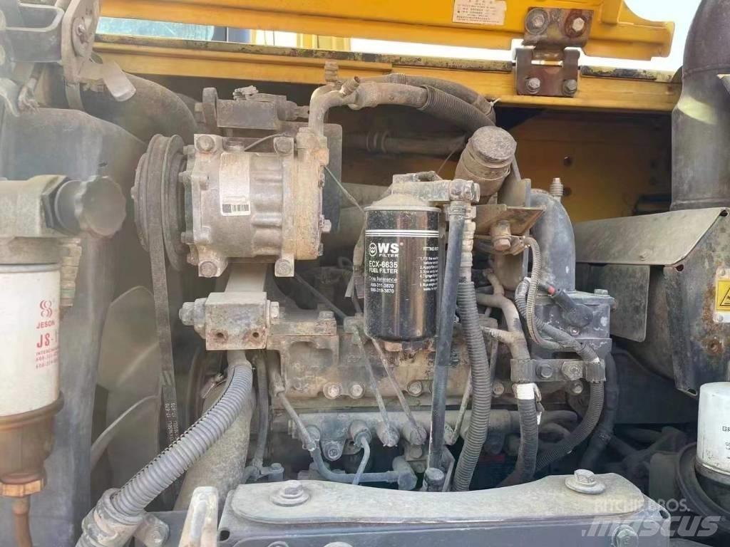 Komatsu PC70 Гусеничні екскаватори