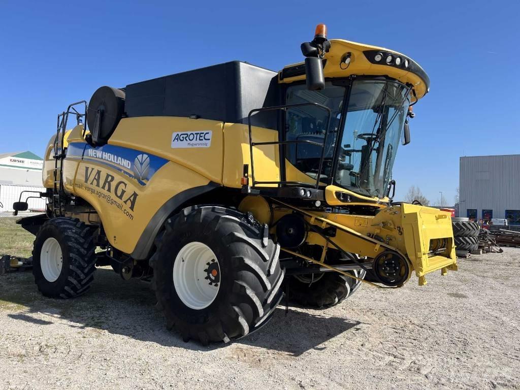 New Holland CX8.80 Зернозбиральні комбайни