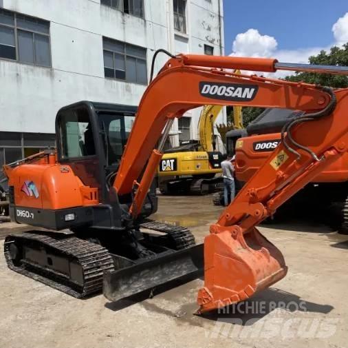 Doosan DH60-7 Міні-екскаватори < 7т
