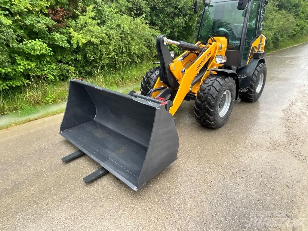 Schäffer 5470Z Фронтальні навантажувачі