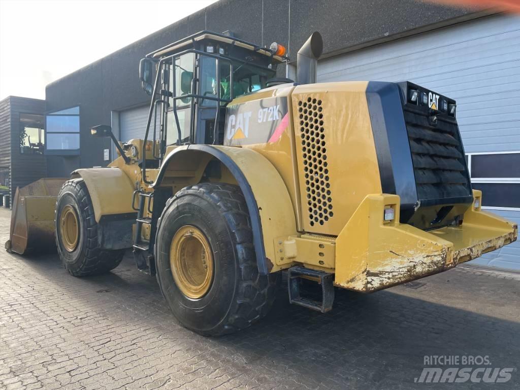 CAT 972K Фронтальні навантажувачі