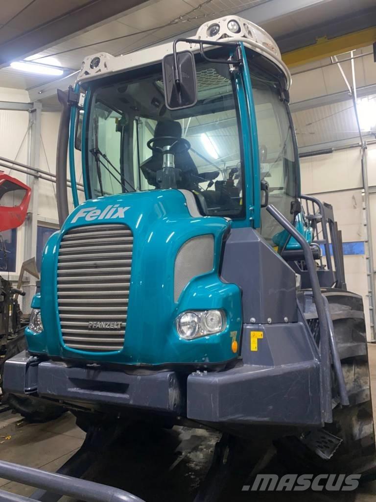 Pfanzelt felix 214.5 Форвардери