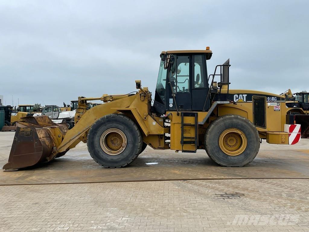 CAT 950G Фронтальні навантажувачі