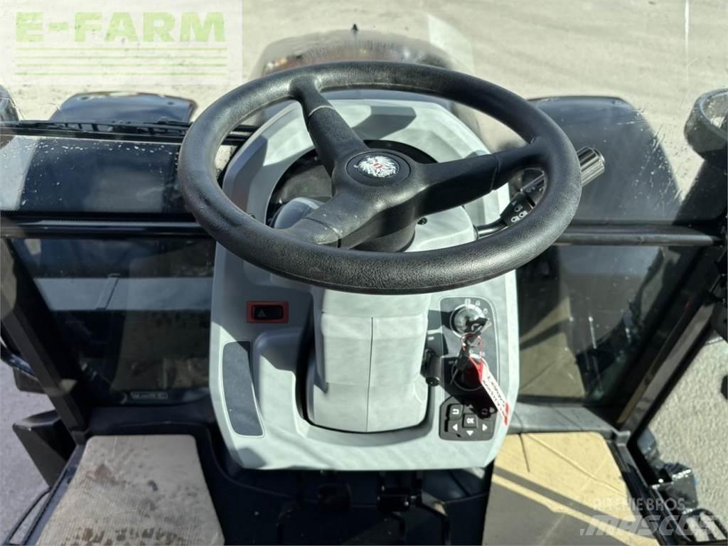 Valtra a 115 Трактори
