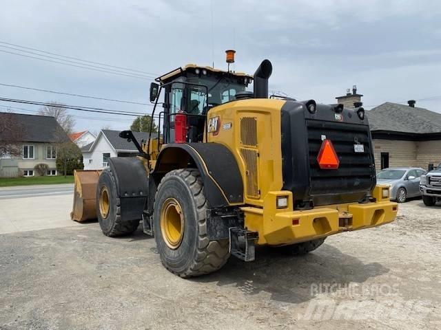 CAT 966 M Фронтальні навантажувачі