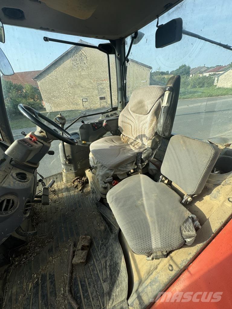 Kubota M135GX Трактори