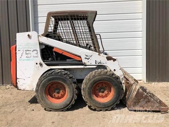 Bobcat 753 Міні-навантажувачі