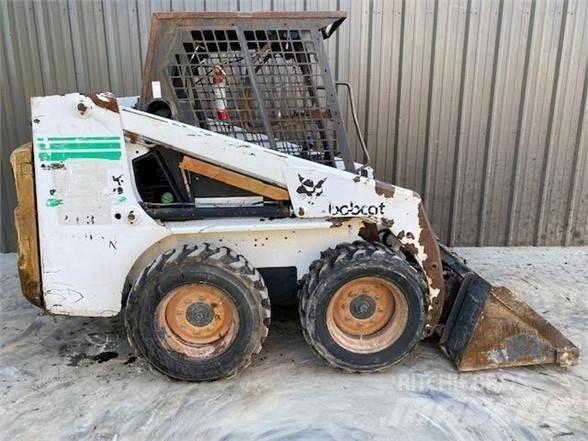Bobcat 753 Міні-навантажувачі