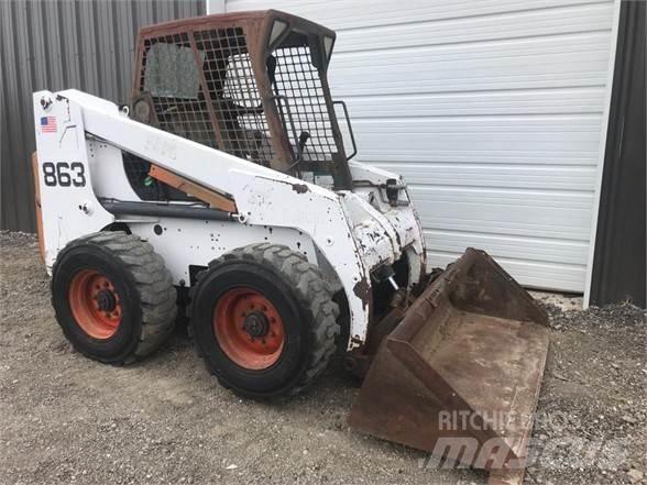 Bobcat 863 Міні-навантажувачі