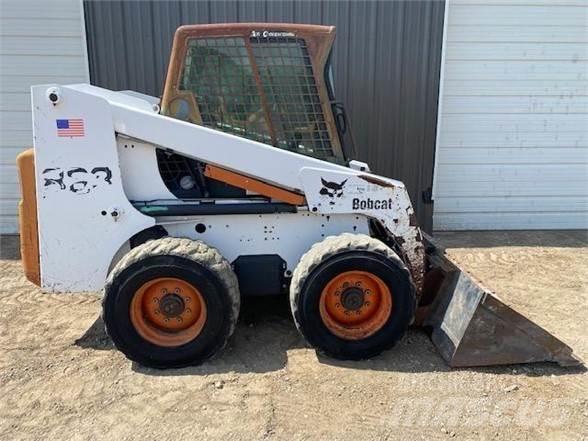 Bobcat 863 Міні-навантажувачі
