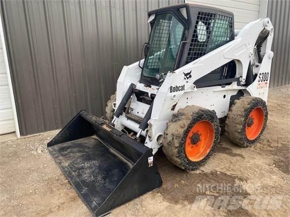 Bobcat S300 Міні-навантажувачі