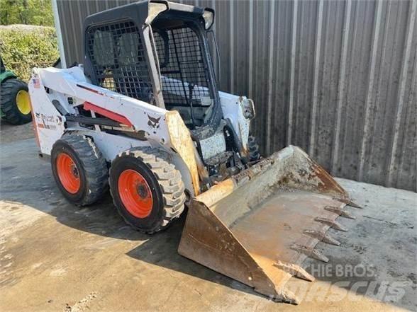 Bobcat S510 Міні-навантажувачі