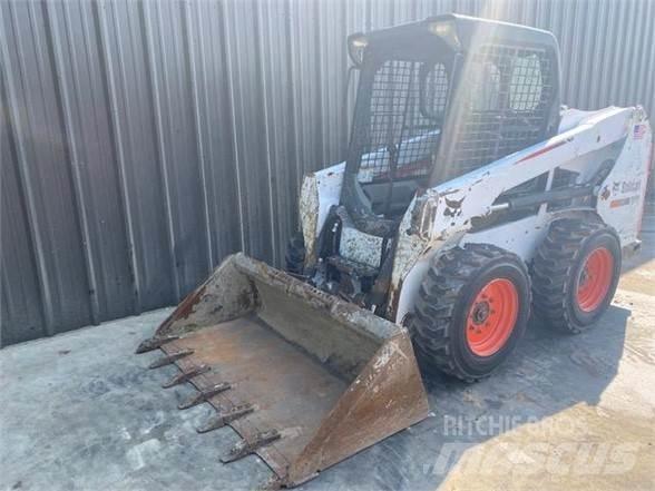 Bobcat S510 Міні-навантажувачі