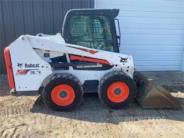 Bobcat S550 Міні-навантажувачі