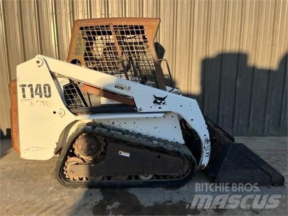 Bobcat T140 Міні-навантажувачі