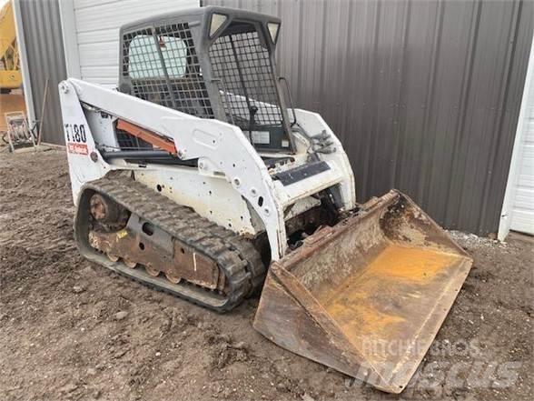 Bobcat T180 Міні-навантажувачі