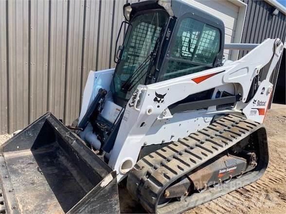 Bobcat T870 Міні-навантажувачі