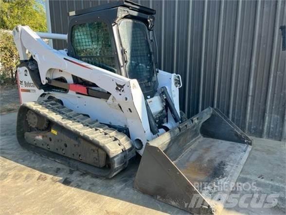 Bobcat T870 Міні-навантажувачі