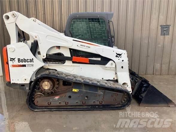 Bobcat T870 Міні-навантажувачі