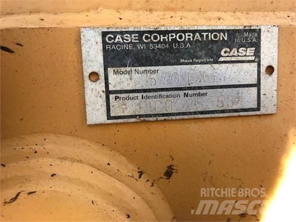 CASE 570L XT Фронтальні навантажувачі