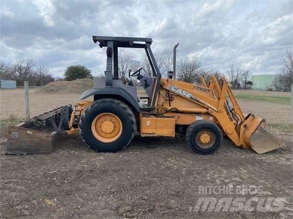 CASE 570M XT Фронтальні навантажувачі