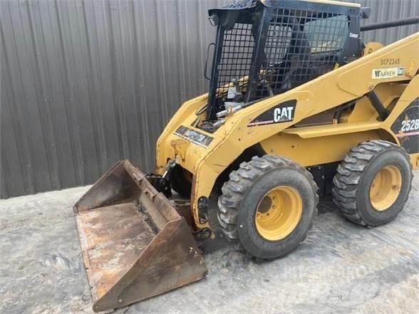 CAT 252B Міні-навантажувачі
