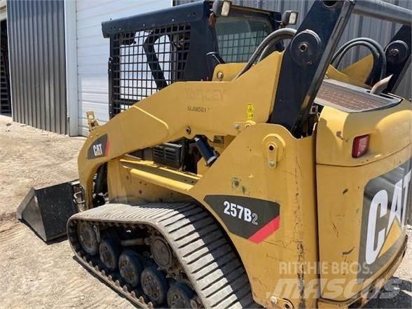 CAT 257B2 Міні-навантажувачі