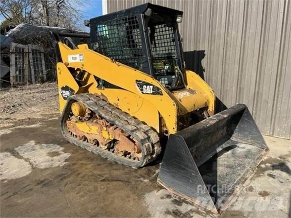 CAT 259B3 Міні-навантажувачі