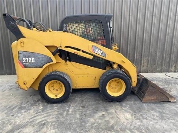 CAT 272C Міні-навантажувачі