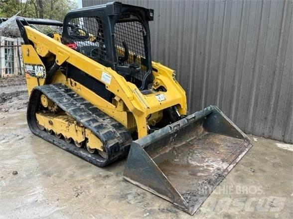 CAT 299D2 Міні-навантажувачі