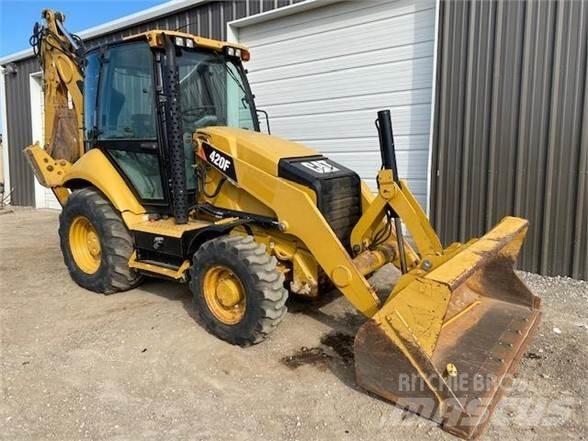 CAT 420F Екскаватори-навантажувачі