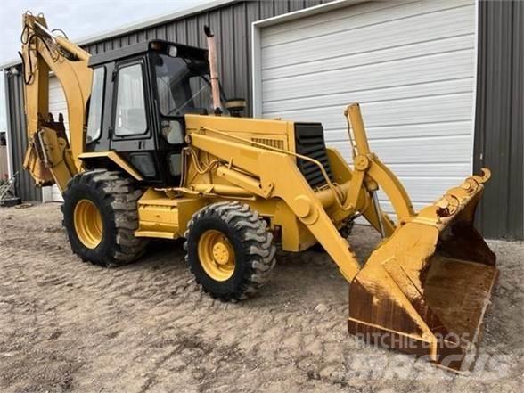 CAT 446B Екскаватори-навантажувачі