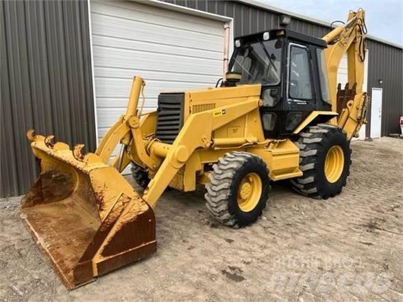 CAT 446B Екскаватори-навантажувачі