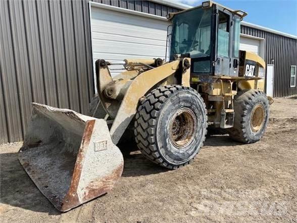 CAT 924G Фронтальні навантажувачі
