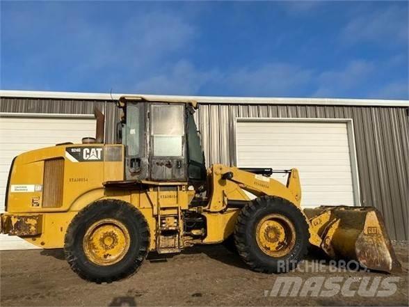 CAT 924GZ Фронтальні навантажувачі